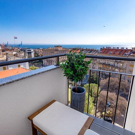 Aenei Delux Apartment Rijeka Exterior photo