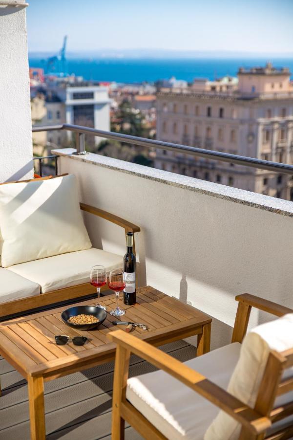 Aenei Delux Apartment Rijeka Exterior photo